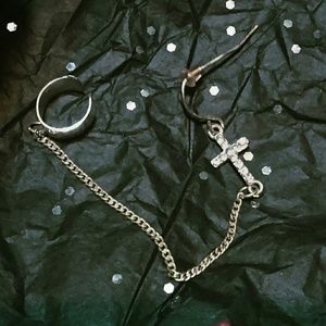 2for10 💕Retro 1990's cross earring w/chain cuff